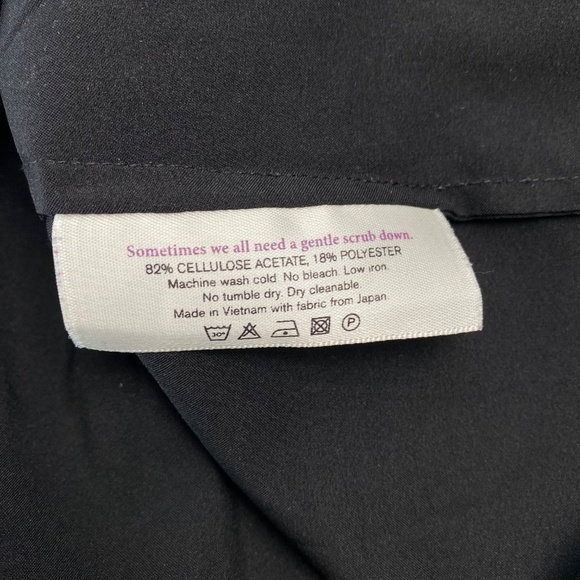 M.M. LAFLEUR The Didion Top Short Sleeve Crew Neckline Crepe in Black Size Small - Picture 5 of 8